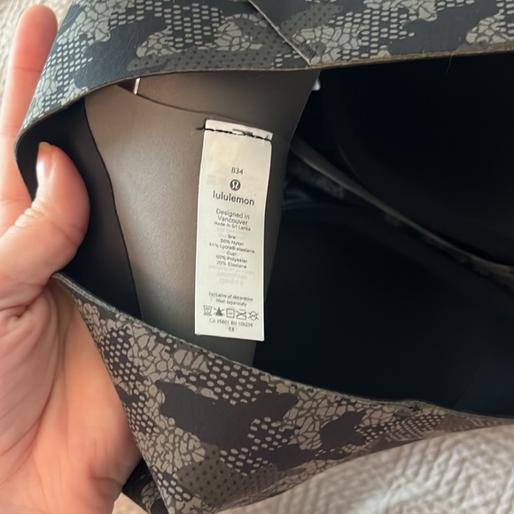 entire bra zip front - Picture 6 of 7